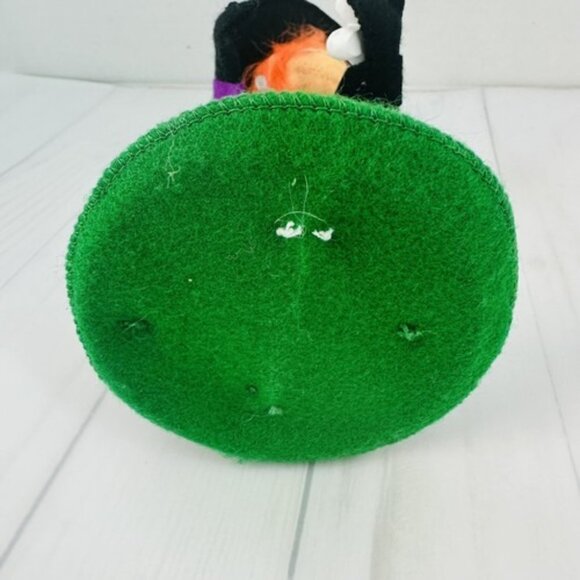 Annalee Halloween Trick or Treat 8" Witch Doll 1983 Egg Thrower - Picture 10 of 13